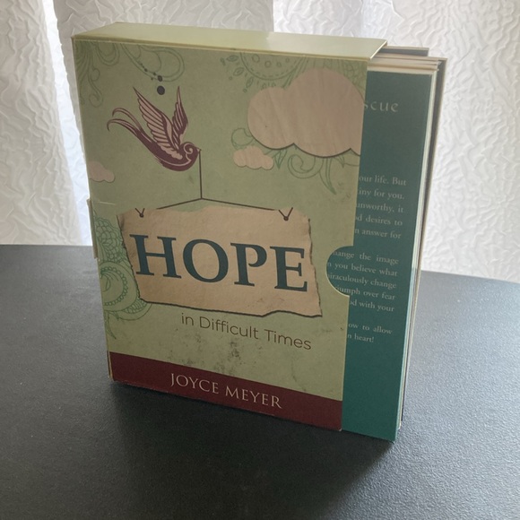 Joyce Meyer, Hope In Difficult Times, 6 Books - Picture 14 of 15